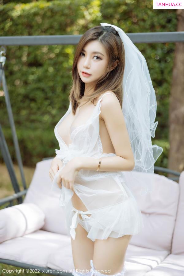 綺裡嘉 绮里嘉 [XiuRen]高清写真图 2022.04.02 No.4820 绮里嘉ula第6张图片